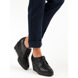 J. Star Chaussures ajourées sur un coin le noir 5