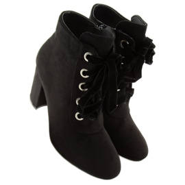 Bottines noires à lacets à talons hauts ZH781 2