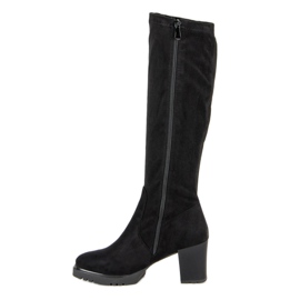 Bottines en daim noir le noir 3