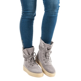 Bottes à lacets gris 1