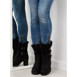 Demi-bottes noires à talons hauts T119 Noir 1