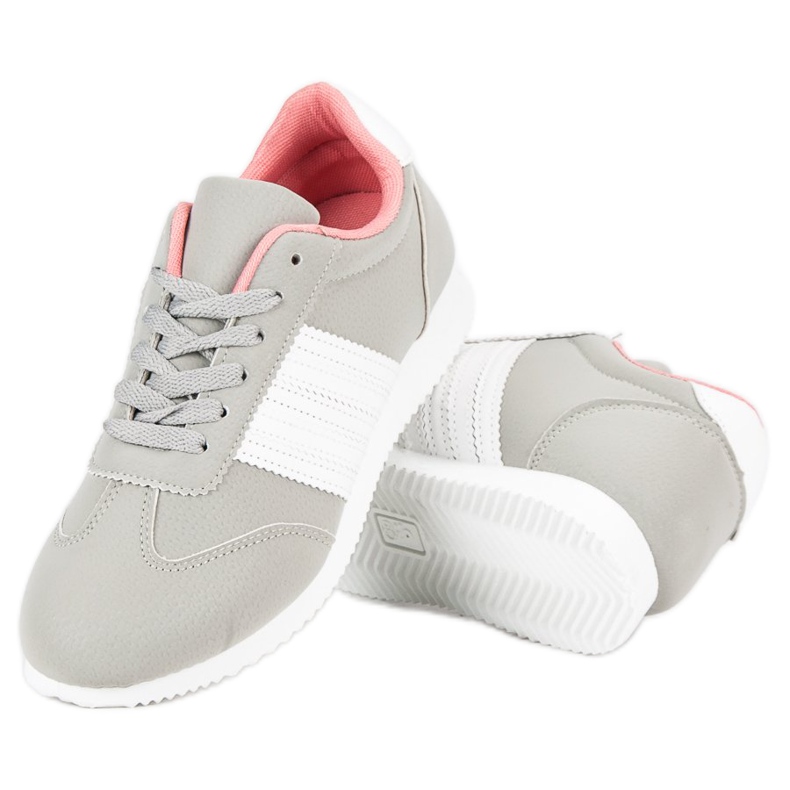 Chaussures de sport grises 2