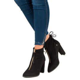 Mannika Bottes en daim élégantes le noir 5