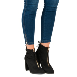 Mannika Bottes en daim élégantes le noir 4