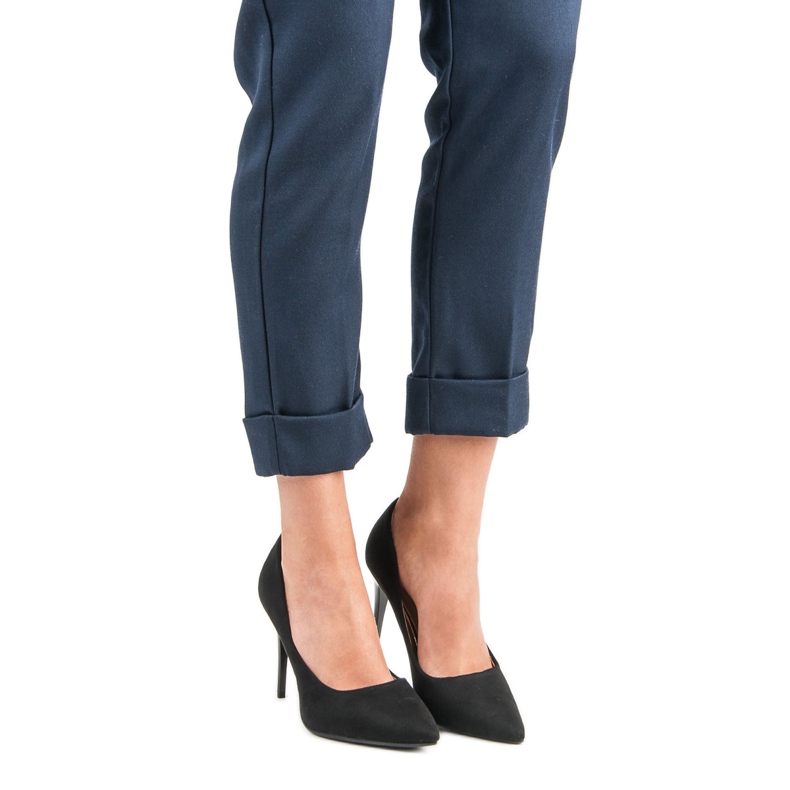 Talons en daim noir 1