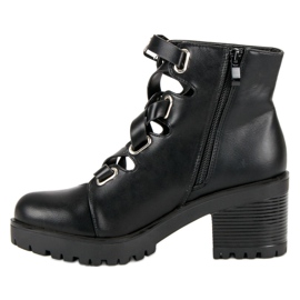 Bottes à la mode pour l'automne le noir 1
