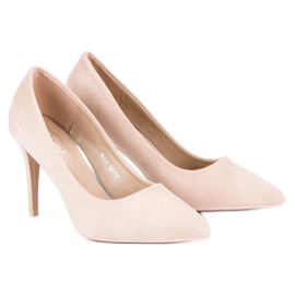 Escarpins en daim beige 4
