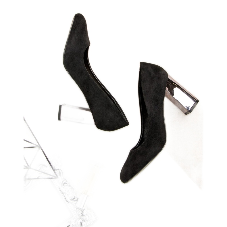 Escarpins en daim noir 2