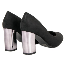 Escarpins en daim noir le noir 7