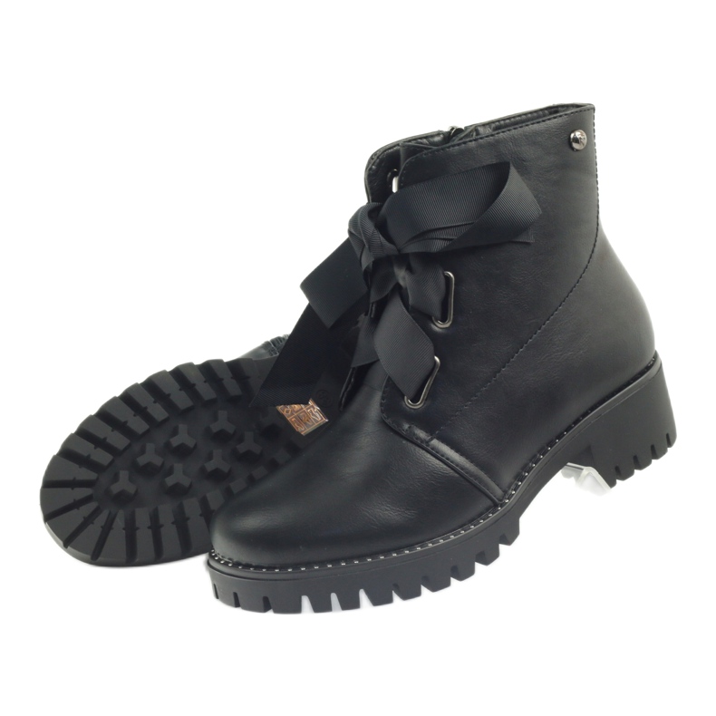 Filippo travailleurs attachés noirs 5