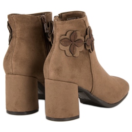 Kylie Bottines en daim marron brun 4