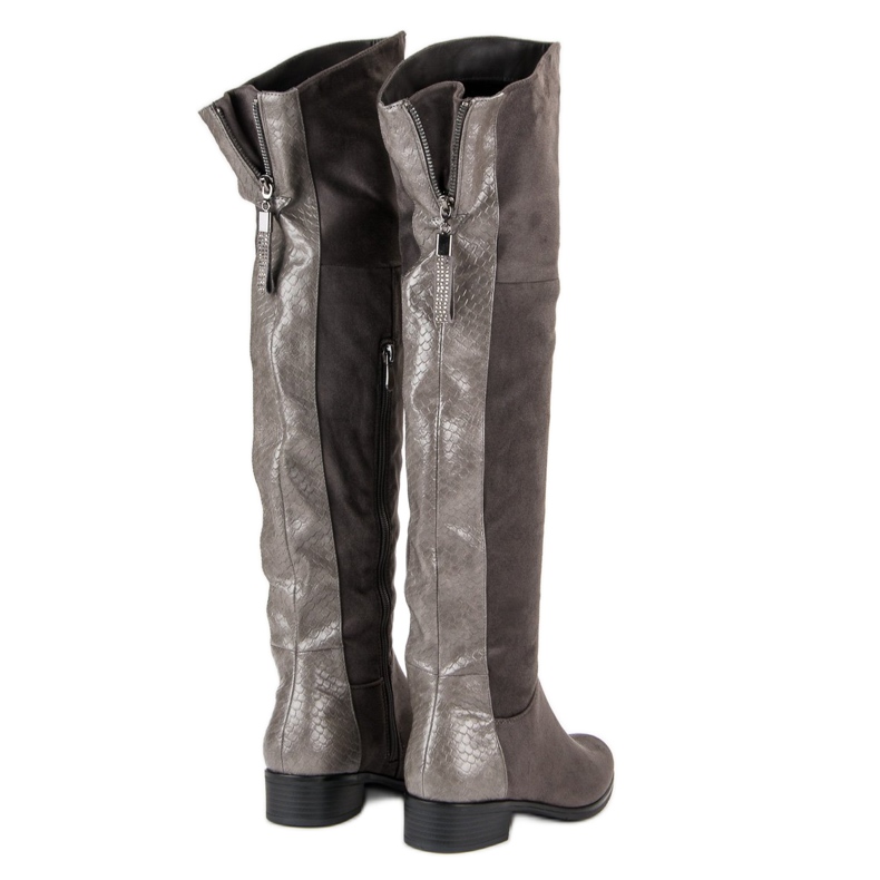 Filippo Cuissardes en daim gris 1