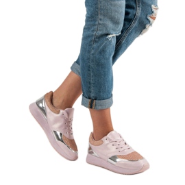 Baskets à la mode rose 1