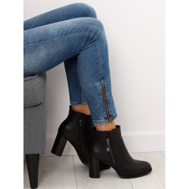 Bottes sur un talon stable noir 6545 Noir 2