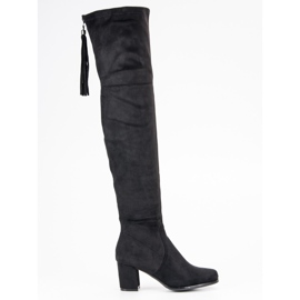 Filippo Mousquetaires en daim sur un pilier noir 1