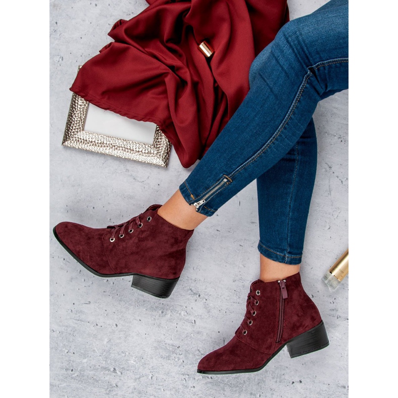 Bottines bordeaux nouées rouge 1