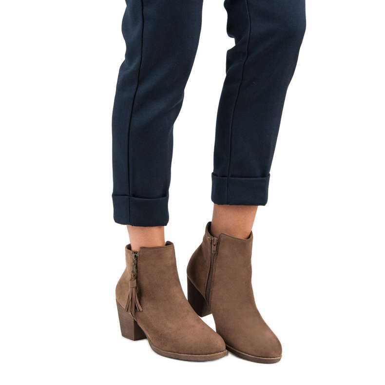 Bottines en daim marron brun 2