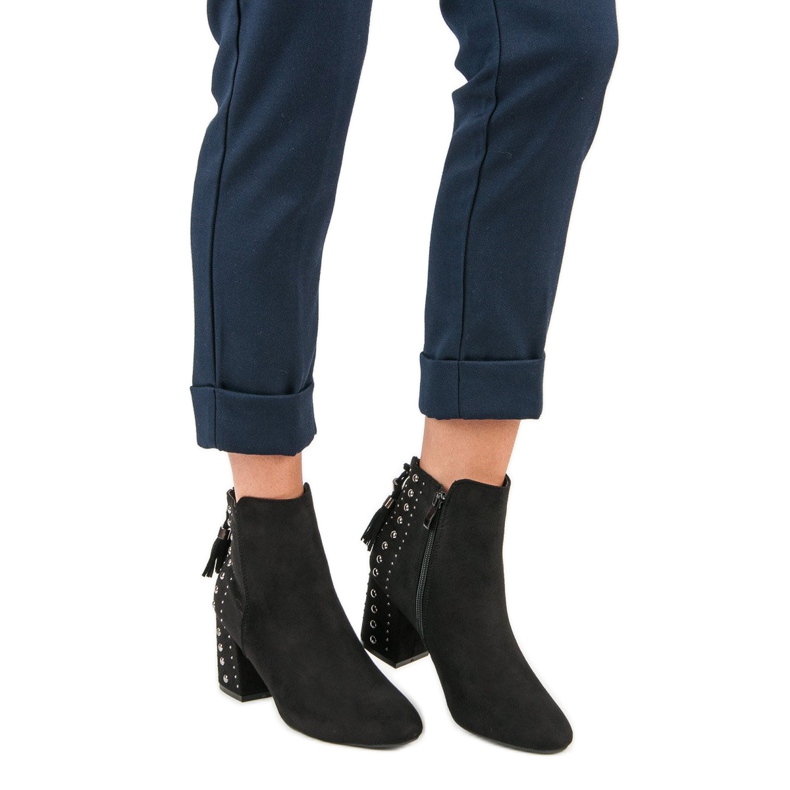 Bottines en daim élégantes le noir 1