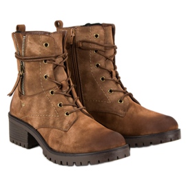 Vinceza Les travailleurs de VINCEZ brun 1 Vinceza Les travailleurs de VINCEZ brun 1