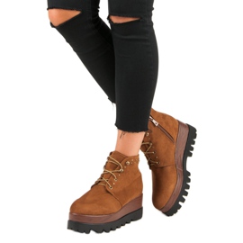Kylie Bottes compensées en daim brun 6