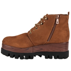 Kylie Bottes compensées en daim brun 2