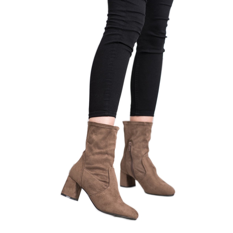 Kylie Bottines en daim à enfiler beige 1