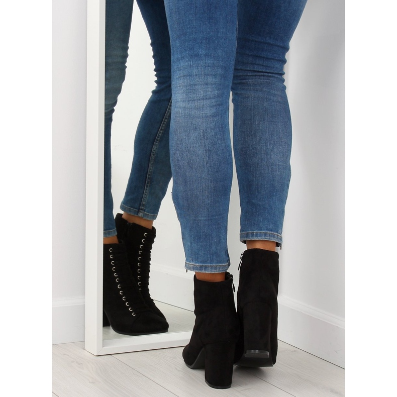 Bottes sur un talon stable noir SP03 Noir 1