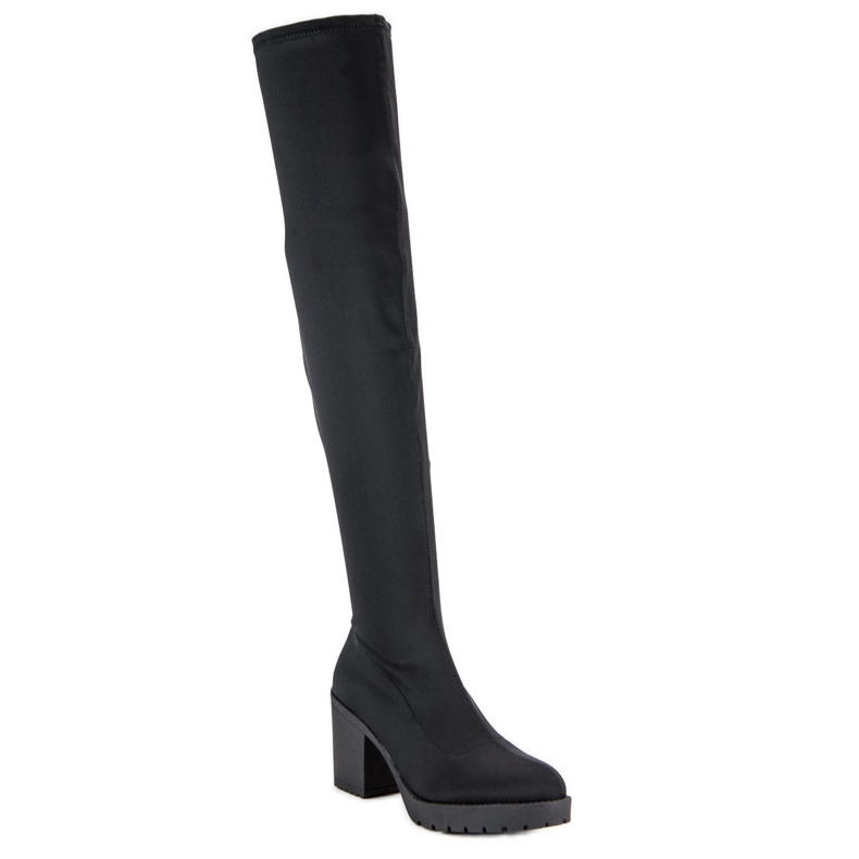 Small Swan Mousquetaires assortis noir 1