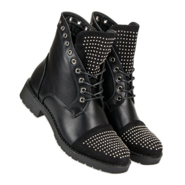 Travailleurs de la roche le noir 2 Travailleurs de la roche le noir 2