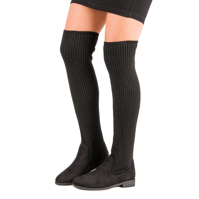 Mousquetaires à la mode noir 2