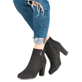 Bottines en daim élégantes le noir 5