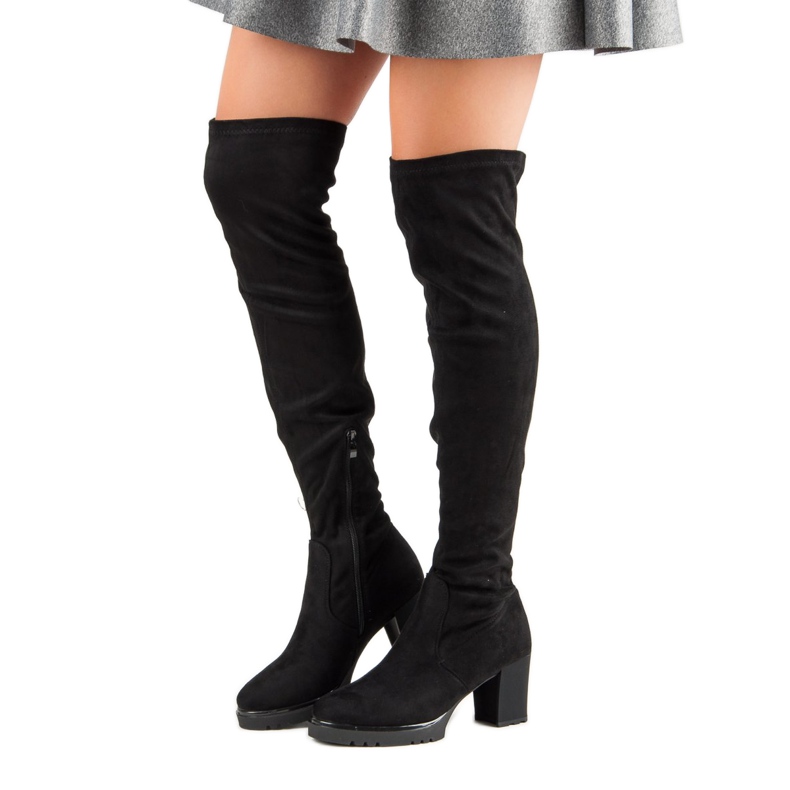 Bottines compensées en daim le noir 1