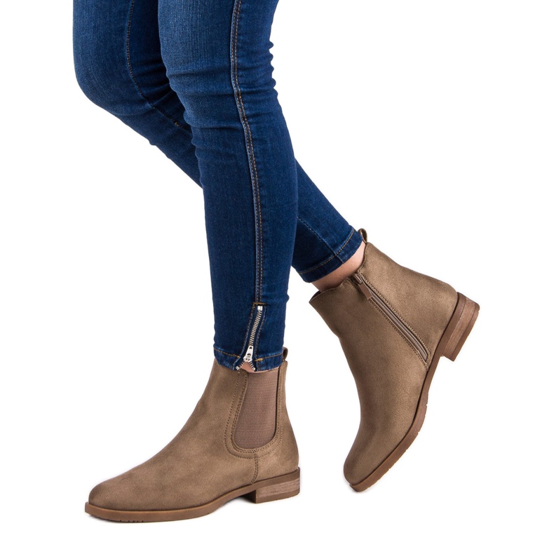 Bottines Chelsea en daim brun 2