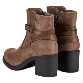 Super Mode Bottines en daim brun 4