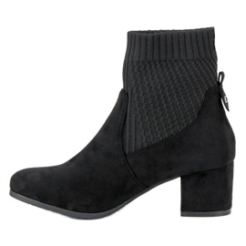 Nio Nio Bottines noires sur un poteau 1
