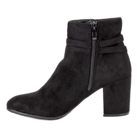 Bottines en daim noir le noir 2