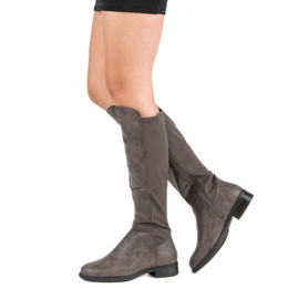 Mousquetaires gris 1 Mousquetaires gris 1