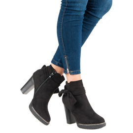 Cm Paris Bottines Chelsea en daim à nœud le noir 5