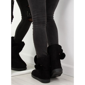 Emuses noires à pompon SP04P Noir le noir 4