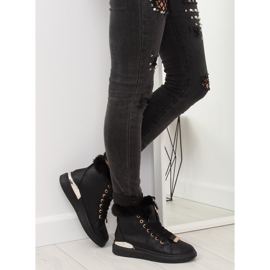 Baskets isolées noires F506 noir 2