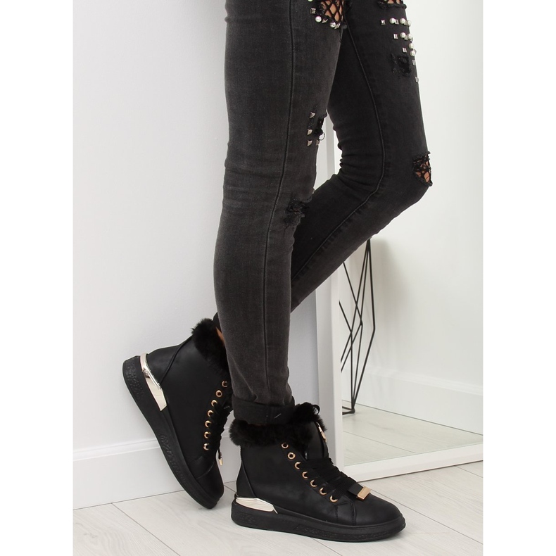 Baskets isolées noires F506 noir 2