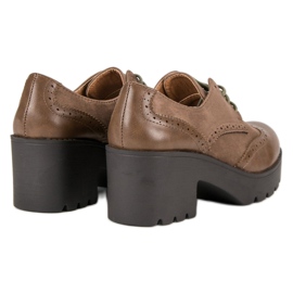 Ch. Creation Chaussures beiges élégantes 1