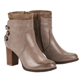 Super Mode Bottes élégantes sur un poteau brun 6
