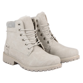 Bottes de randonnée isolées grises 1