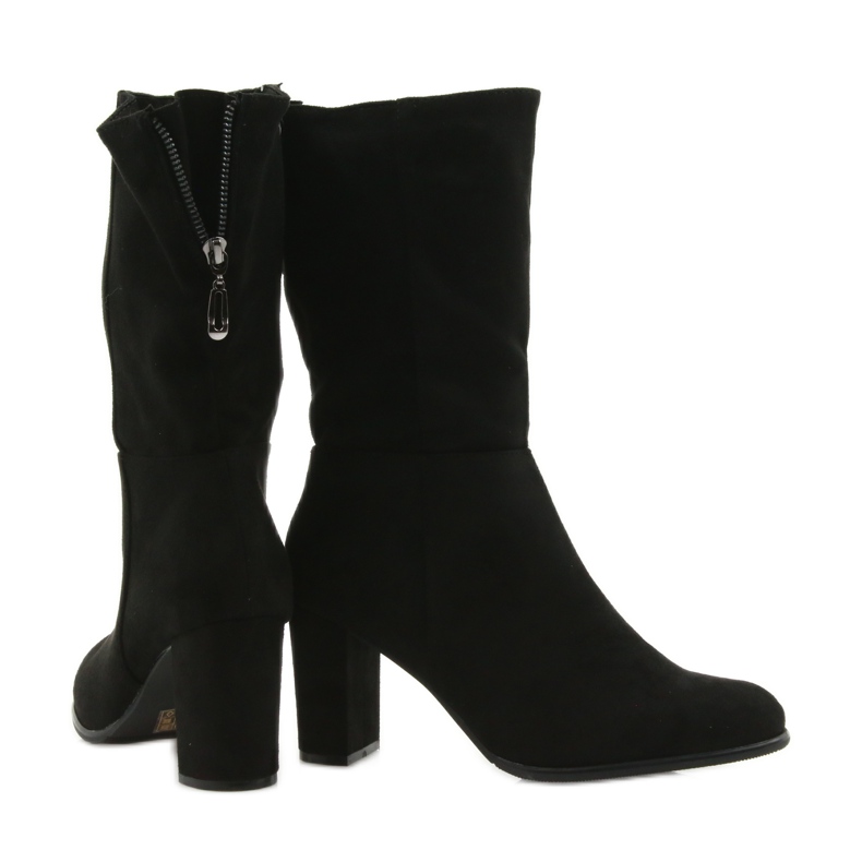 Bottes noires bottes noires Sergio leone 3