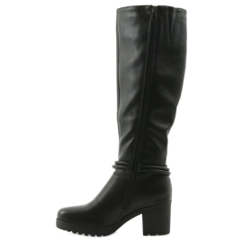 Bottes noires FILIPPO 476 sur le poteau 2