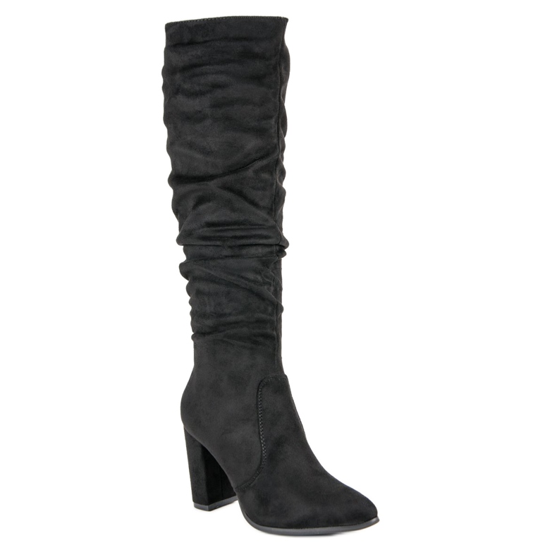 Super Mode Bottes noires sur le poteau 1