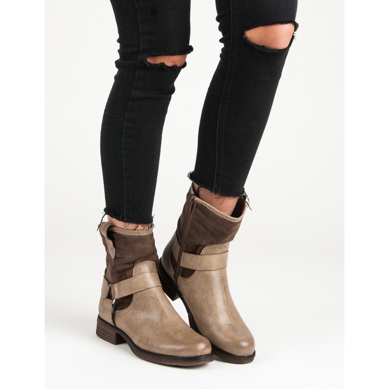 Super Mode Travailleurs beiges 1 Super Mode Travailleurs beiges 1