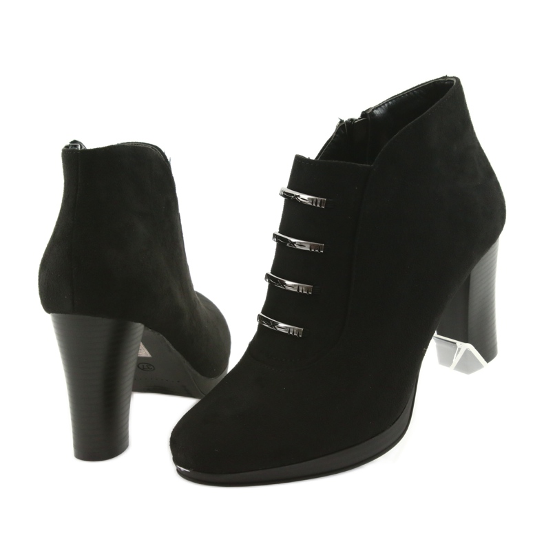 M.Daszyński Daszyński bottes en daim sur le poste le noir 4