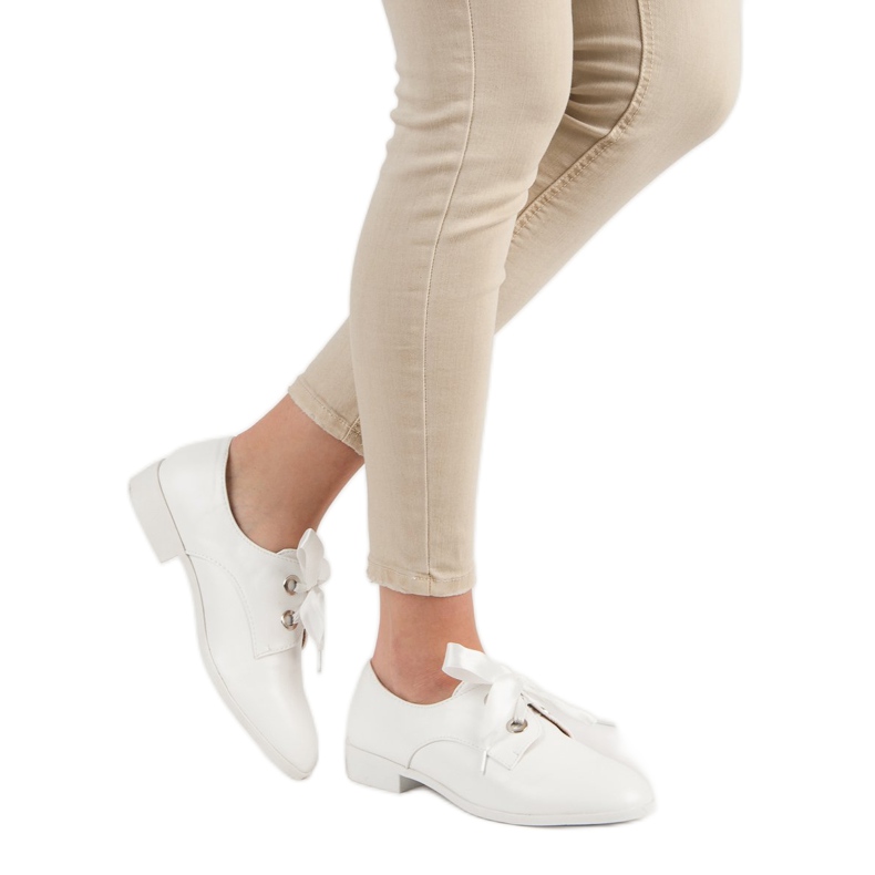 Tina&Co Richelieus noués blanche 1